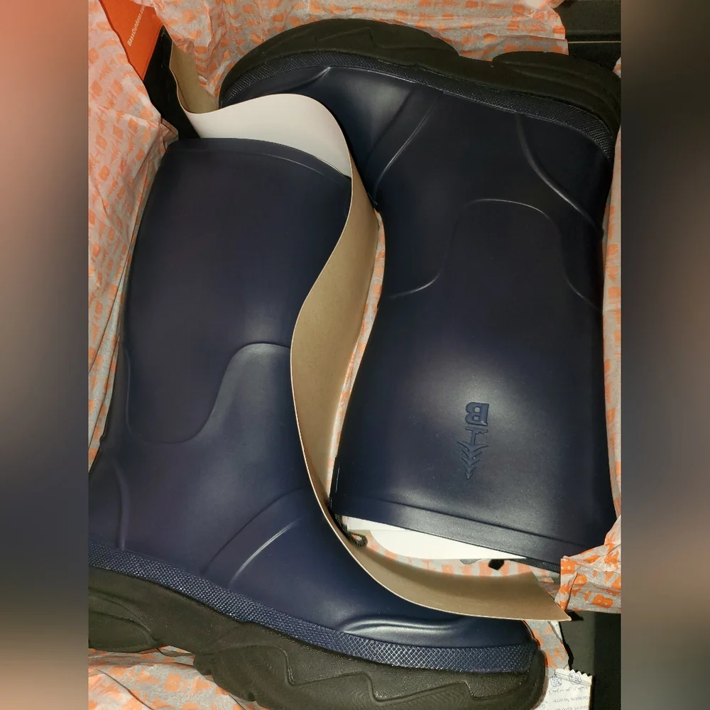 BASS OUTDOOR Men's Field Rainboot Ankle Boot Size: 11 Dress Blues New